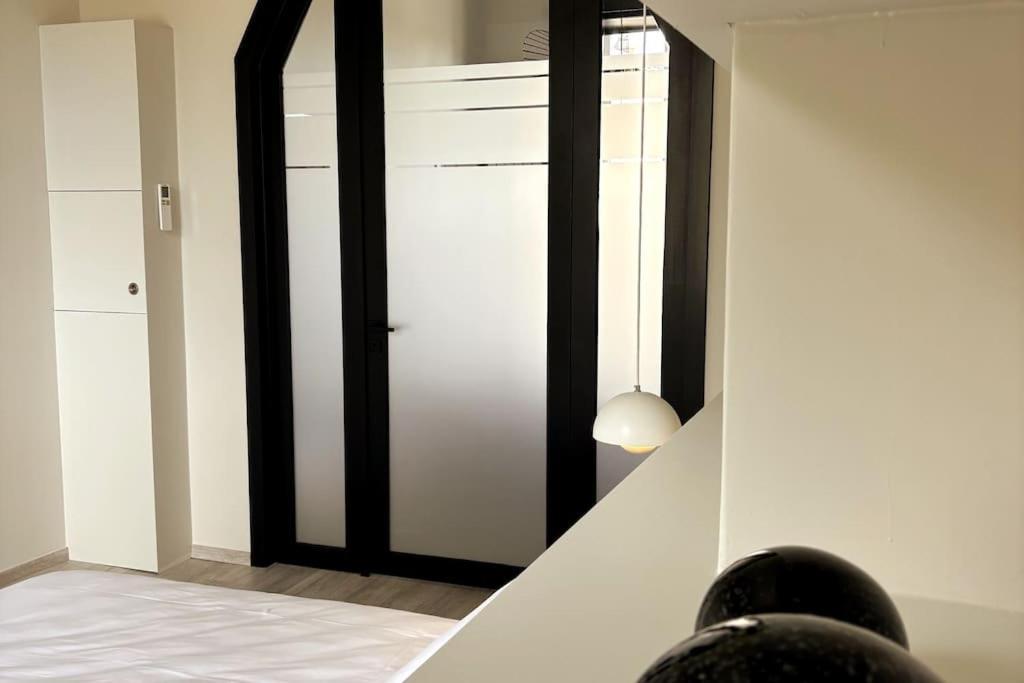 Au Cabinet Childeric Apartman Tournai Kültér fotó
