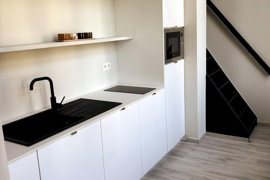 Au Cabinet Childeric Apartman Tournai Kültér fotó